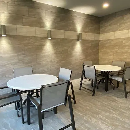 Best Western Plus Executive Residency Antioch Inn 