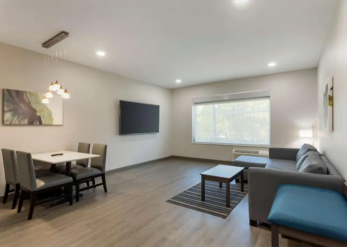 Best Western Plus Executive Residency Antioch Inn